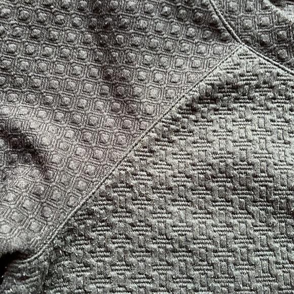 Max Studio quilted crew pullover - Picture 6 of 8